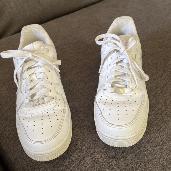 Nike Air Force 1- White size 7.5 - Picture 4 of 5